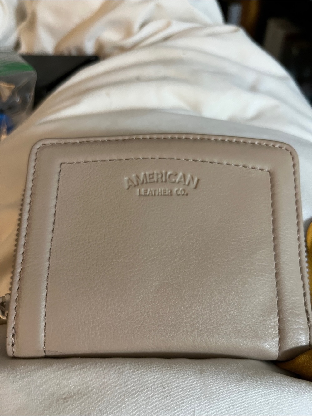 American Leather Co. Compact Women's Wallet in Light Beige